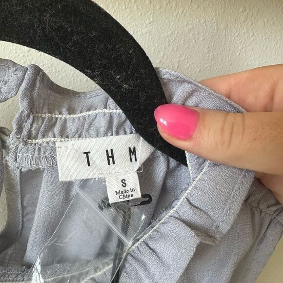 NEW WITH TAGS WOMENS TOP SIZE SMALL - Picture 3 of 3